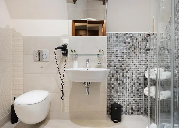 Brovaria Boutique Stary Rynek - Old Town Square מלון