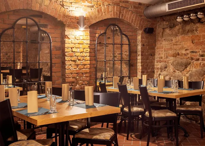 Brovaria Boutique Stary Rynek - Old Town Square מלון 3*