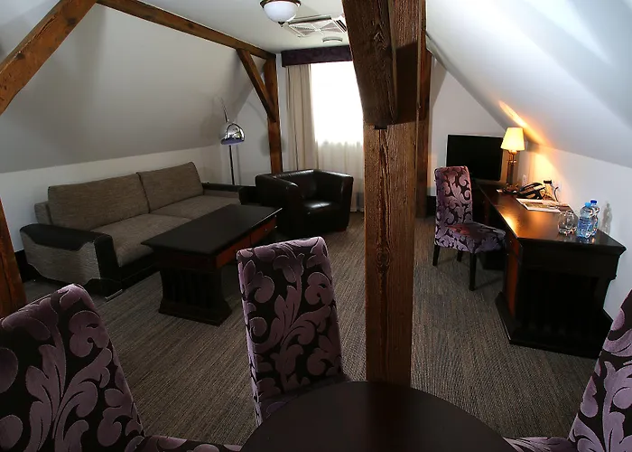 מלון Brovaria Boutique Stary Rynek - Old Town Square 3*