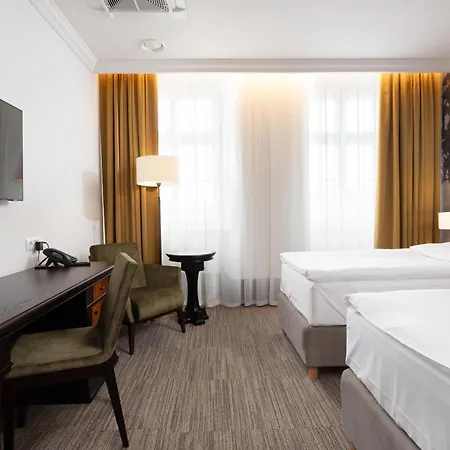 Brovaria Boutique Hotel Stary Rynek - Old Town Square 3* Poznan