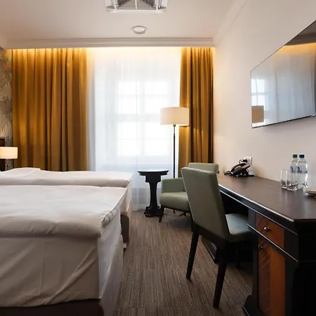Brovaria Boutique Hotel Stary Rynek - Old Town Square