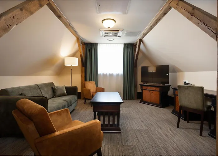 Brovaria Boutique Hotel Stary Rynek - Old Town Square 3*