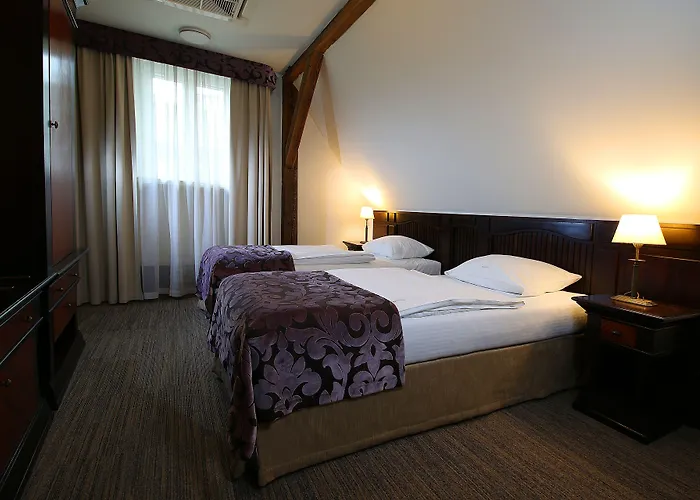 Brovaria Boutique Hotel Stary Rynek - Old Town Square 3*