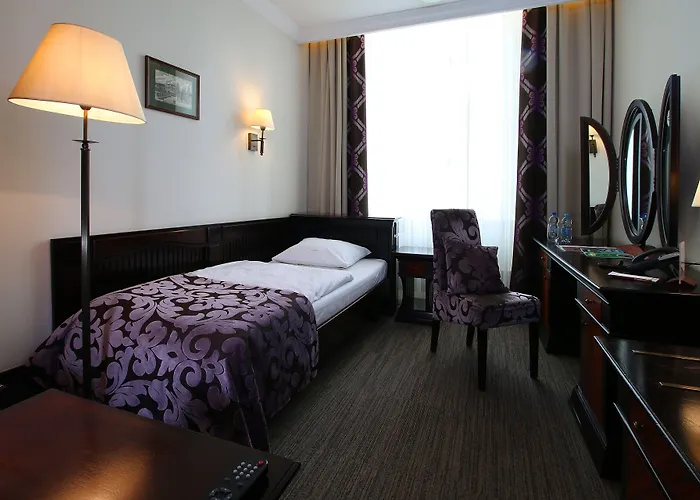 فندق Brovaria Boutique Stary Rynek - Old Town Square 3*